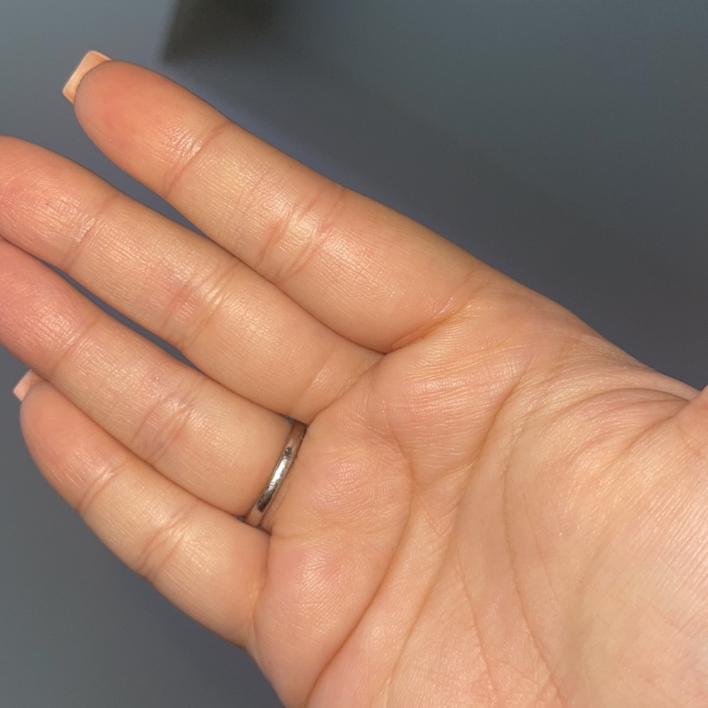 Mock Two Finger Ring - Picture 6 of 6